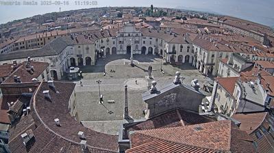immagine della webcam nei dintorni di Reano: webcam Venaria Reale