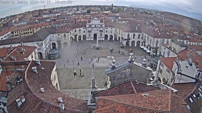 immagine della webcam nei dintorni di Baldissero Torinese: webcam Venaria Reale