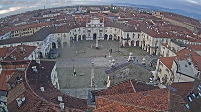 immagine della webcam nei dintorni di Torino Caselle: webcam Venaria Reale