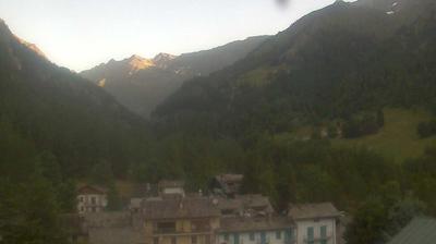 immagine della webcam nei dintorni di Grand Crot: webcam Valprato Soana