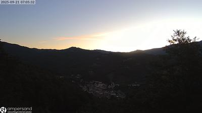 immagine della webcam nei dintorni di Carro: webcam Varese Ligure