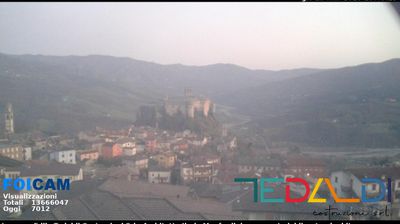 immagine della webcam nei dintorni di Fornovo di Taro: webcam Bardi