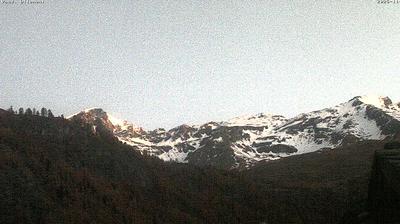 immagine della webcam nei dintorni di Fenis: webcam Ollomont