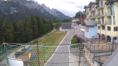 Preview delle webcam di Dimaro Folgarida: Folgarida - Hotel Negritella