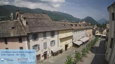 immagine della webcam nei dintorni di San Domenico di Varzo: webcam Santa Maria Maggiore