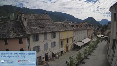 immagine della webcam nei dintorni di Pino sulla Sponda del Lago Maggiore: webcam Santa Maria Maggiore