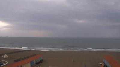 immagine della webcam nei dintorni di Le Grazie: webcam Marina Di Carrara