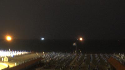 immagine della webcam nei dintorni di La Spezia: webcam Marina Di Carrara