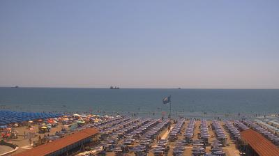 immagine della webcam nei dintorni di Marina Di Pietrasanta: webcam Marina Di Carrara