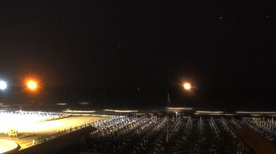 immagine della webcam nei dintorni di Tonfano: webcam Marina Di Carrara