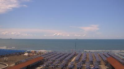 immagine della webcam nei dintorni di Massa: webcam Marina Di Carrara