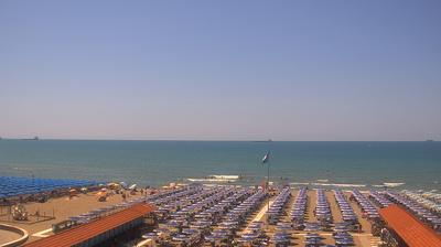 immagine della webcam nei dintorni di Massa: webcam Marina Di Carrara