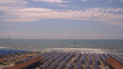 immagine della webcam nei dintorni di Bocca Di Magra: webcam Marina Di Carrara