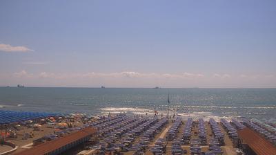 immagine della webcam nei dintorni di Bocca Di Magra: webcam Marina Di Carrara