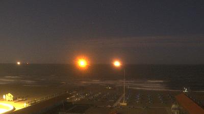 immagine della webcam nei dintorni di Forte dei Marmi: webcam Marina Di Carrara