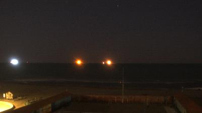 immagine della webcam nei dintorni di Viareggio: webcam Marina Di Carrara