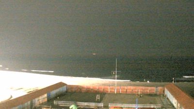 immagine della webcam nei dintorni di Forte dei Marmi: webcam Marina Di Carrara