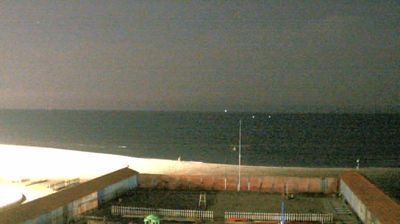 immagine della webcam nei dintorni di Camaiore: webcam Marina Di Carrara