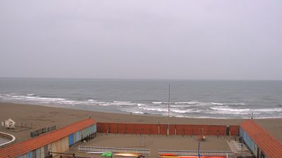 immagine della webcam nei dintorni di La Spezia: webcam Marina Di Carrara