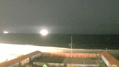 immagine della webcam nei dintorni di Careggine: webcam Marina Di Carrara