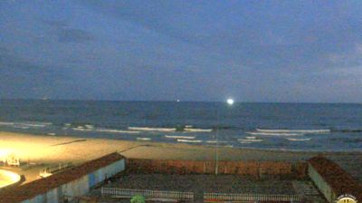 immagine della webcam nei dintorni di Marola: webcam Marina Di Carrara
