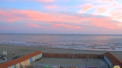 immagine della webcam nei dintorni di Massa: webcam Marina Di Carrara