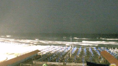 immagine della webcam nei dintorni di Ameglia: webcam Marina Di Carrara