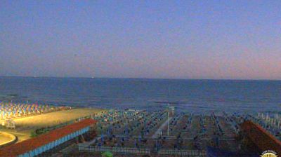 immagine della webcam nei dintorni di Lerici: webcam Marina Di Carrara