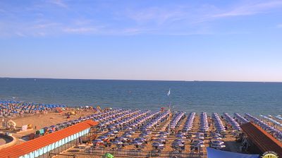 immagine della webcam nei dintorni di Ronchi: webcam Marina Di Carrara