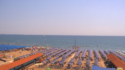 immagine della webcam nei dintorni di Santo Stefano di Magra: webcam Marina Di Carrara