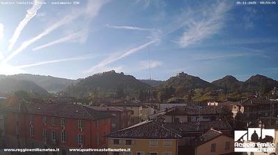 immagine della webcam nei dintorni di Bagnolo in Piano: webcam Quattro Castella