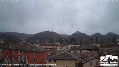 immagine della webcam nei dintorni di Bagnolo in Piano: webcam Quattro Castella