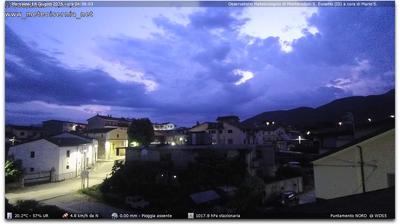 immagine della webcam nei dintorni di Santa Maria del Molise: webcam Monteroduni