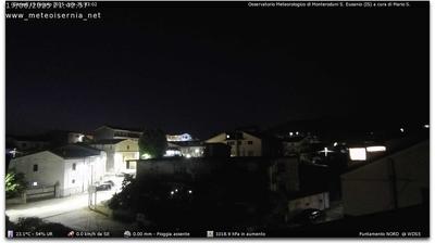 immagine della webcam nei dintorni di Piedimonte Matese: webcam Monteroduni