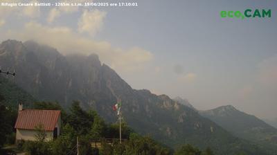 immagine della webcam nei dintorni di Altissimo: webcam Lessinia