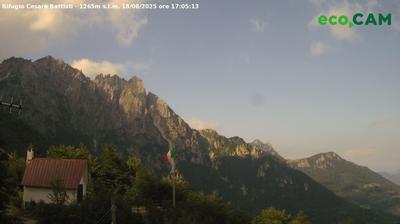immagine della webcam nei dintorni di Valli del Pasubio: webcam Lessinia