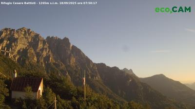 immagine della webcam nei dintorni di Altissimo: webcam Lessinia