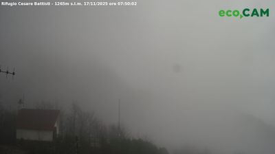 immagine della webcam nei dintorni di Torrebelvicino: webcam Rifugio Campogrosso