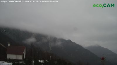 immagine della webcam nei dintorni di Vallarsa: webcam Rifugio Campogrosso