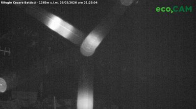 immagine della webcam nei dintorni di Torrebelvicino: webcam Rifugio Campogrosso