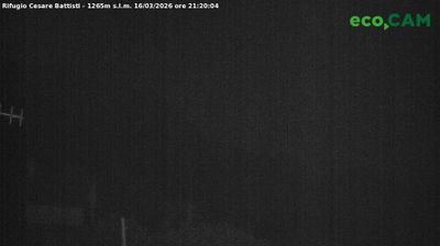 immagine della webcam nei dintorni di Valli del Pasubio: webcam Rifugio Campogrosso