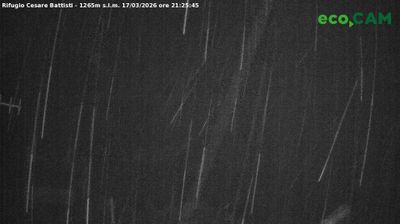 immagine della webcam nei dintorni di Crespadoro: webcam Rifugio Campogrosso