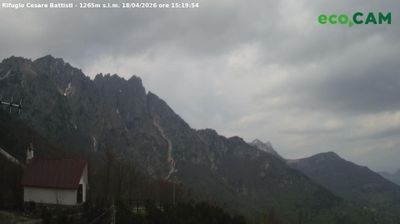 immagine della webcam nei dintorni di Recoaro Terme: webcam Rifugio Campogrosso