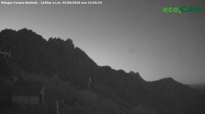 immagine della webcam nei dintorni di Malga San Giorgio: webcam Rifugio Campogrosso