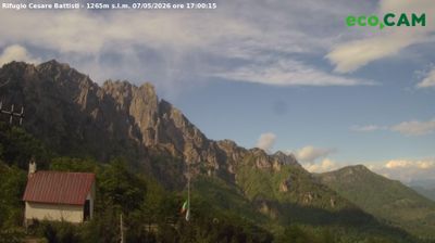 immagine della webcam nei dintorni di Schio: webcam Rifugio Campogrosso