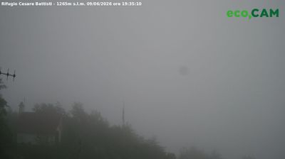 immagine della webcam nei dintorni di Torrebelvicino: webcam Rifugio Campogrosso
