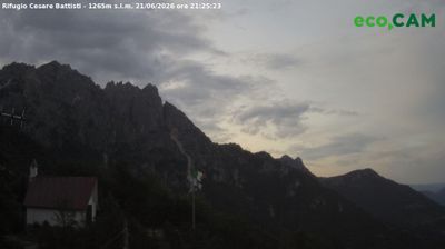immagine della webcam nei dintorni di Vallarsa: webcam Rifugio Campogrosso