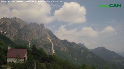 immagine della webcam nei dintorni di Monte di Malo: webcam Rifugio Campogrosso