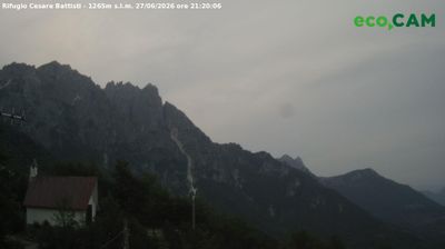 immagine della webcam nei dintorni di Monte di Malo: webcam Rifugio Campogrosso