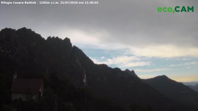 immagine della webcam nei dintorni di Recoaro Terme: webcam Rifugio Campogrosso